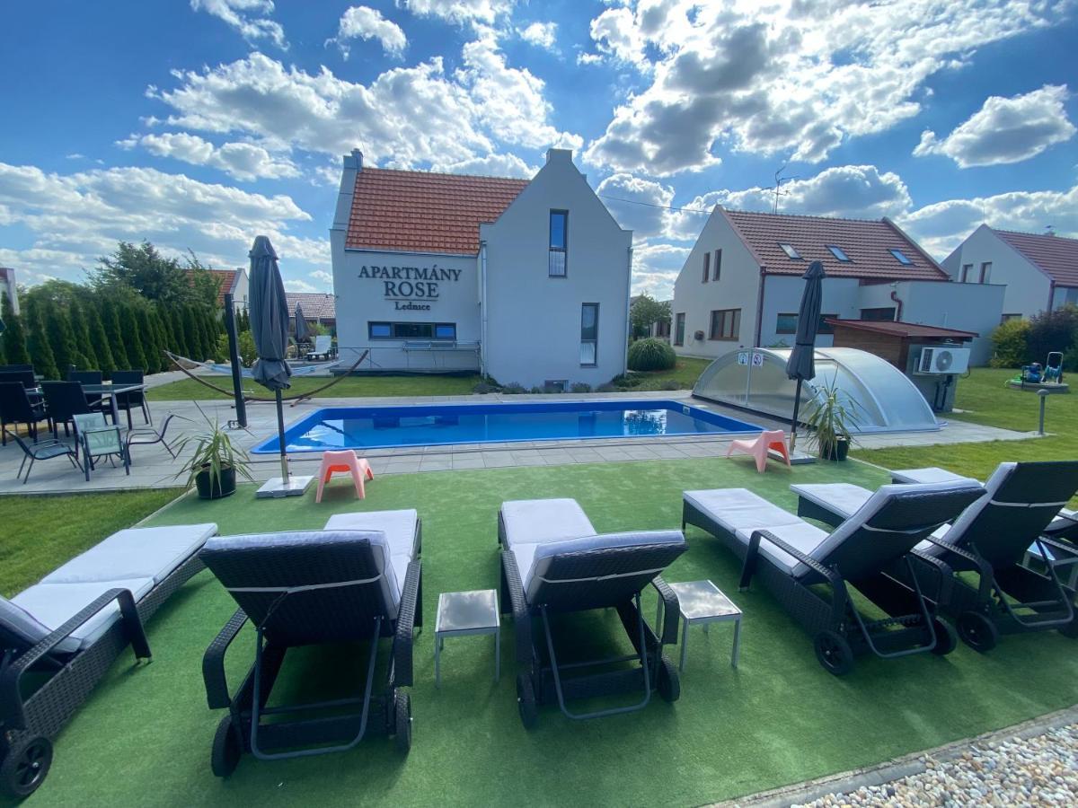 Apartmany Rose Ледніце Екстер'єр фото