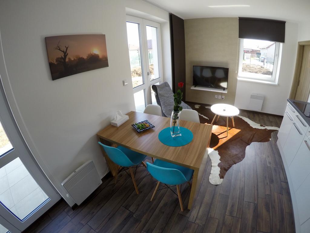 Apartmany Rose Ледніце Екстер'єр фото
